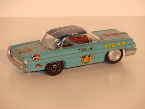 1/32ND SCALE PONTIAC BONNEVILLE