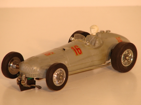 1/32ND SCALE MERCEDES 154