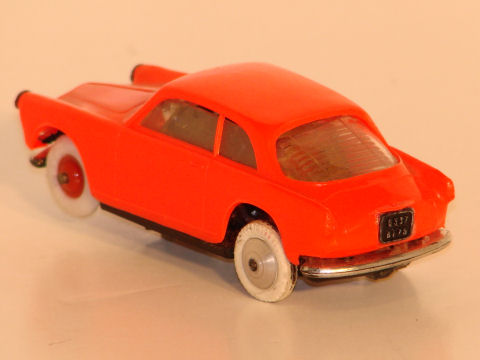 BACK VIEW OF RED 1/43RD SCALE ALFA ROMEO GIULIETTA, BODY BY NOREV. RARE