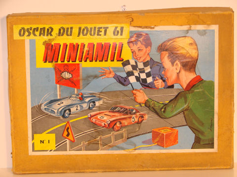 1/43RD SCALE SET COVER 1961.