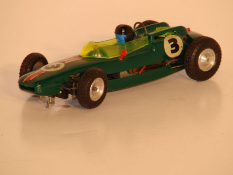 1/32ND SCALE GREEN PORSCHE 804