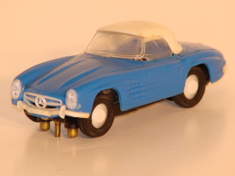 1/36 SCALE BLUE MERCEDES 300
