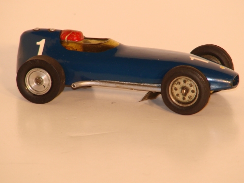1/32ND SCALE VACUUM BODY LOTUS 16 BUILT BY THE OWNER OF SUPER SHELLS, G.K.JARVIS