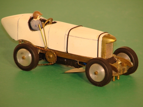 1/32ND SCALE WOOD BODY 1910 BLITZEN BENZ RAILCAR BUILT BY LARI DAVIDSON OF CANADA