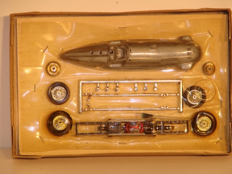 1/32ND SCALE  4 WHEEL DRIVE MERCEDES 154 KIT. MIB