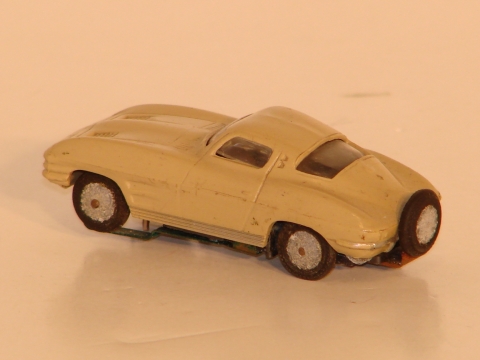 HO SCALE CORVETTE STINGRAY