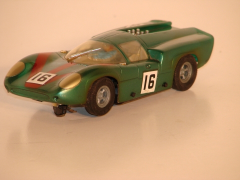 1/32ND SCALE VACUUM BODY LOLA T70 MK3 COUPE