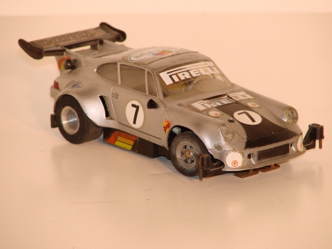 1/32ND SCALE SLOTLESS PORSCHE 911 RSR TURBO
