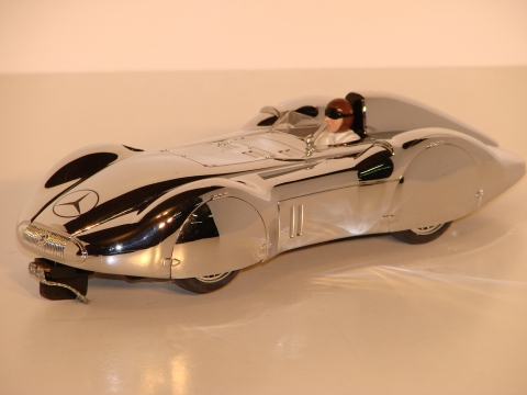 1/24TH SCALE CHROME PLATED MERCEDES W125 STREAMLINER,1937
