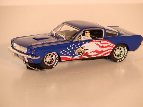 1/32ND SCALE FORD MUSTANG GT 
