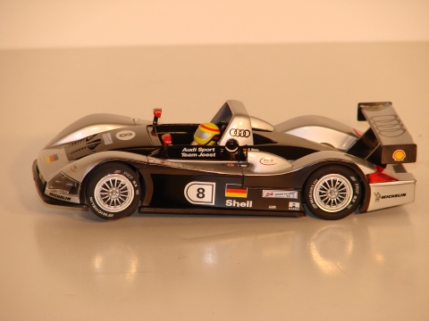 1/32ND SCALE AUDI R8R