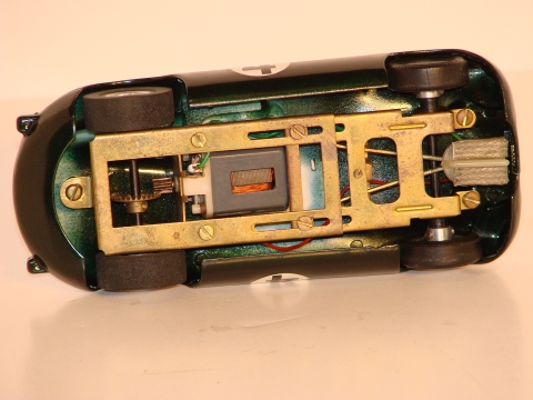 UNDERSIDE OF THE 1/24TH SCALE JAG D