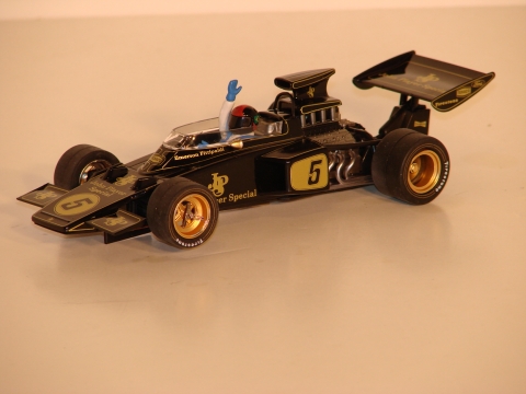 1/32ND SCALE LOTUS 72D. EMERSON FITTIPALDI WORLD CHAMPION 1972