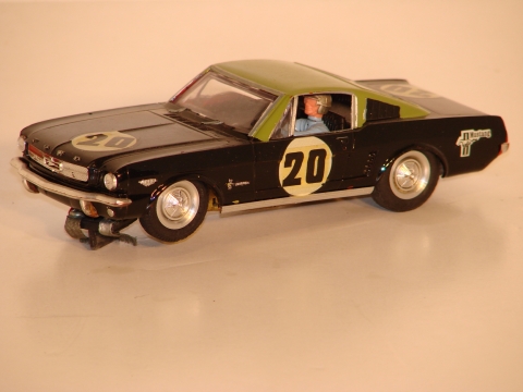 1/32ND SCALE FORD MUSTANG/ RELEASED IN OCTOBER 1965