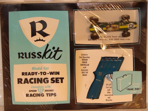 1/24TH SCALE LOTUS WITH CONTROLLER & CARRYING BOX ,MIB