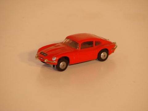 HO SCALE JAGUAR XKE