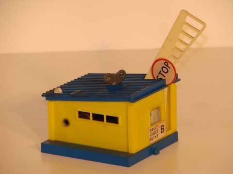 HO SCALE BORDER CROSSING