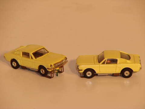 2 HO SCALE FORD MUSTANGS