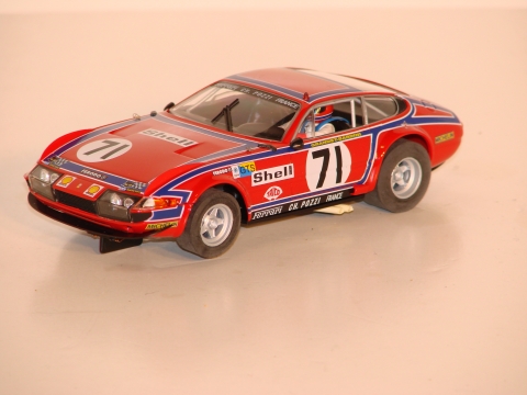 1/32ND SCALE FERRARI DAYTONA