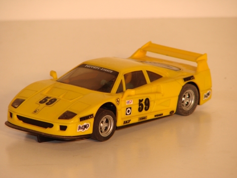 1/32ND SCALE FERRARI F-40