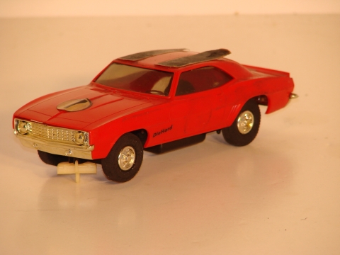 1/32ND SCALE CHEVY CAMARO