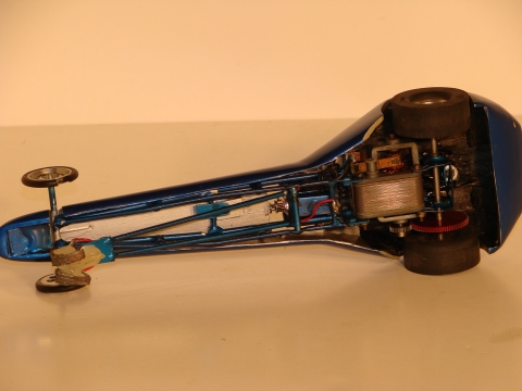 BOTTOM OF THE 1/24 WOOD DRAGSTER