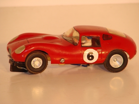 1/32 VAC MASERATI