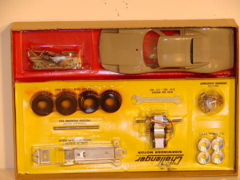 CONTENTS OF THE 1/24TH SCALE PORSCHE 906/916