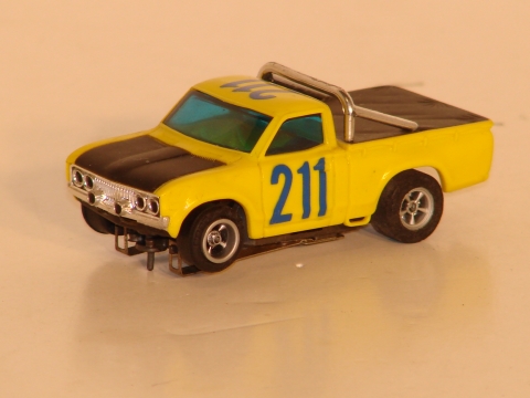 HO SCALE DATSUN 1600 BAJA PICK-UP