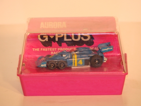 HO SCALE 6 WHEEL ELF F1