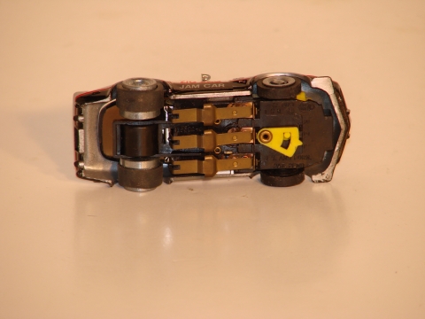 BOTTOM OF THE HO SCALE CORVETTE
