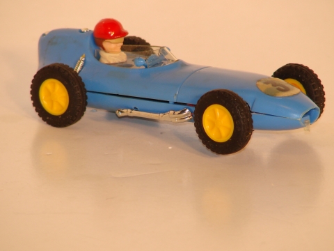 1/32ND SCALE LOTUS 16. MADE IN 1960