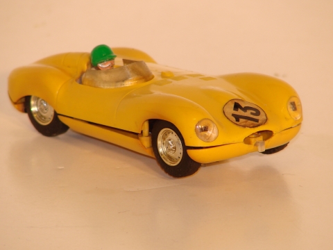 1/32ND SCALE JAGUAR D