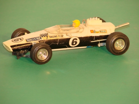 1/32ND SCALE TEAM CAR