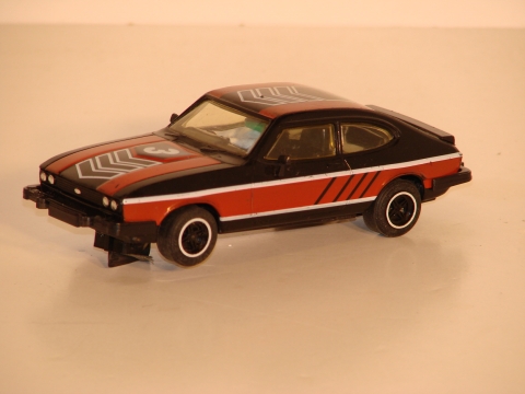 1/32ND SCALE FORD CAPRI 3L