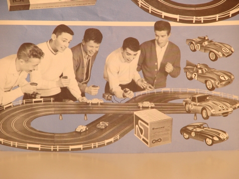 CATALOG SHOWING THE 4 LANE SET