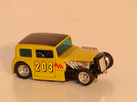 HO SCALE 1932 FORD VICKY