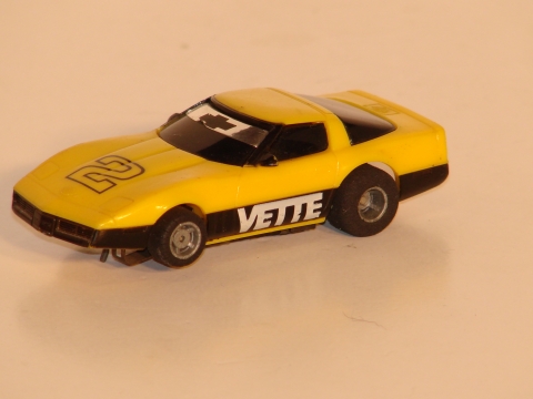 HO SCALE CORVETTE