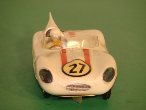 FRONTVIEW OF THE 1/24 JAG D